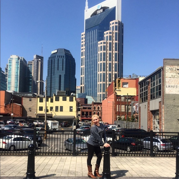 Meet your Posher, Macci - Picture 2 of 3